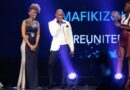 UAnele Zondo uza kukhokela iiMbasa zeSAMA32 Industry Awards